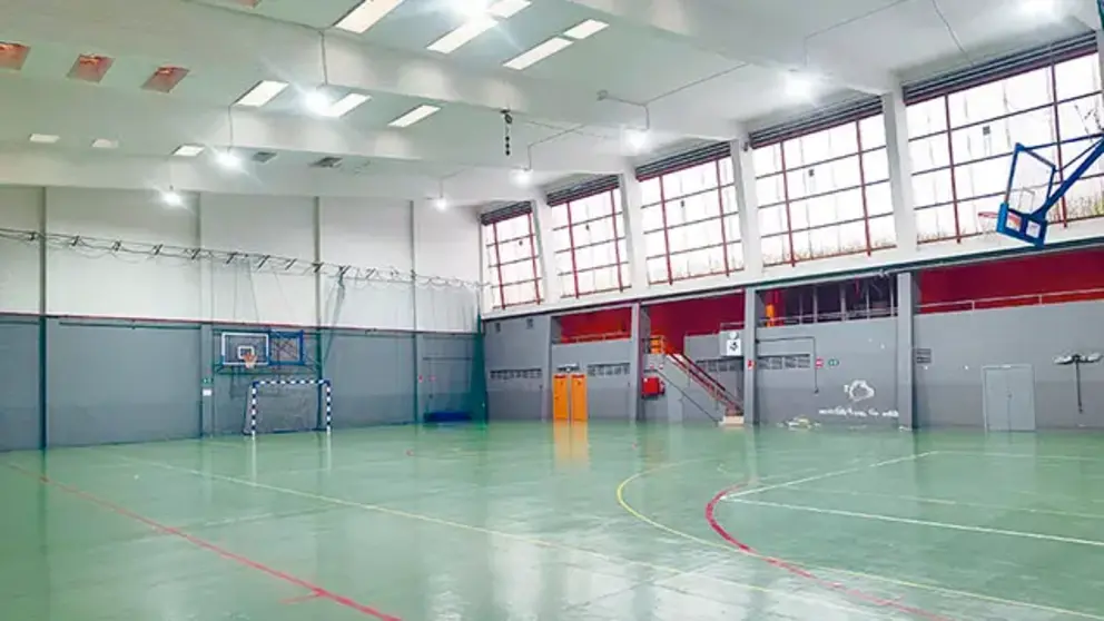 Pabell&oacute;n deportivo del Centro Social Sagrada Familia