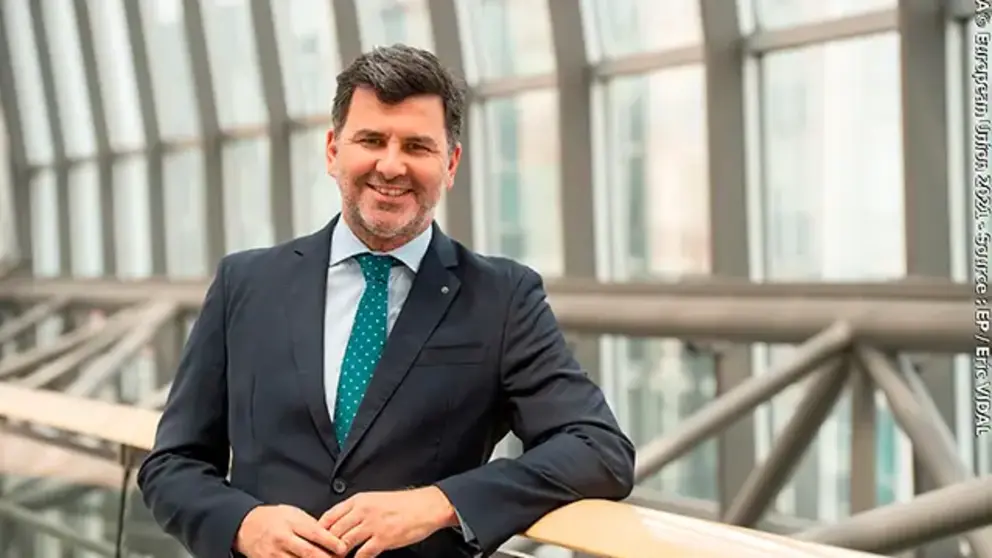 Nicol&aacute;s Gonz&aacute;lez Casares no Paralamento Europeo