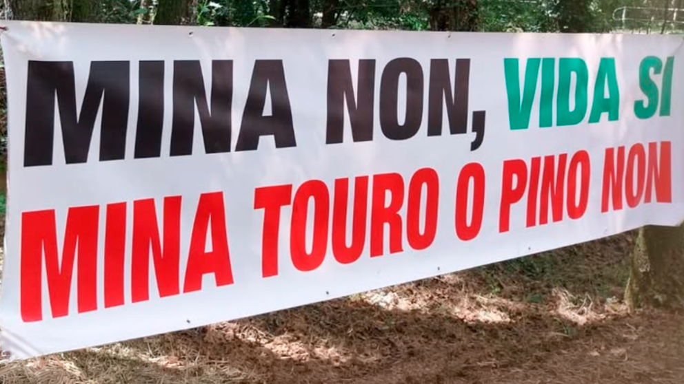 Mina Touro Non