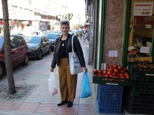 Mercedes Queixas Zas, de compras nos Mallos