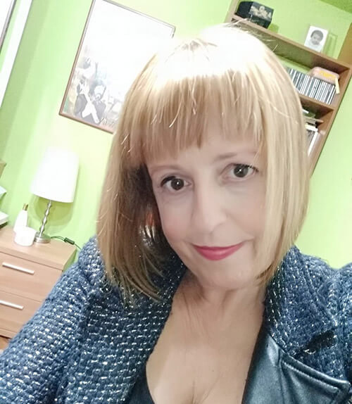 Rosi Sarmiento, combate poético