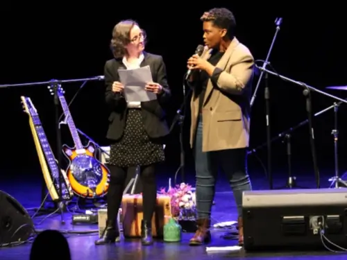 Presentación a cargo de MalhumorHadas, Estela López y Yosi Ledesma